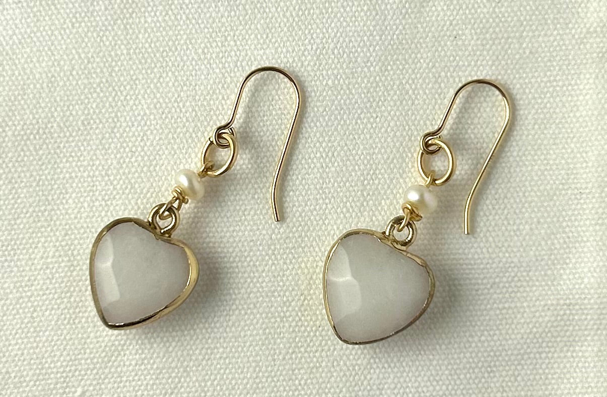 Harmony white pearl earrings