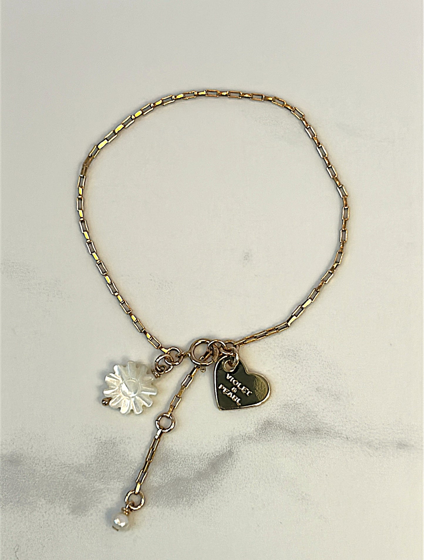 The Daisy bracelet