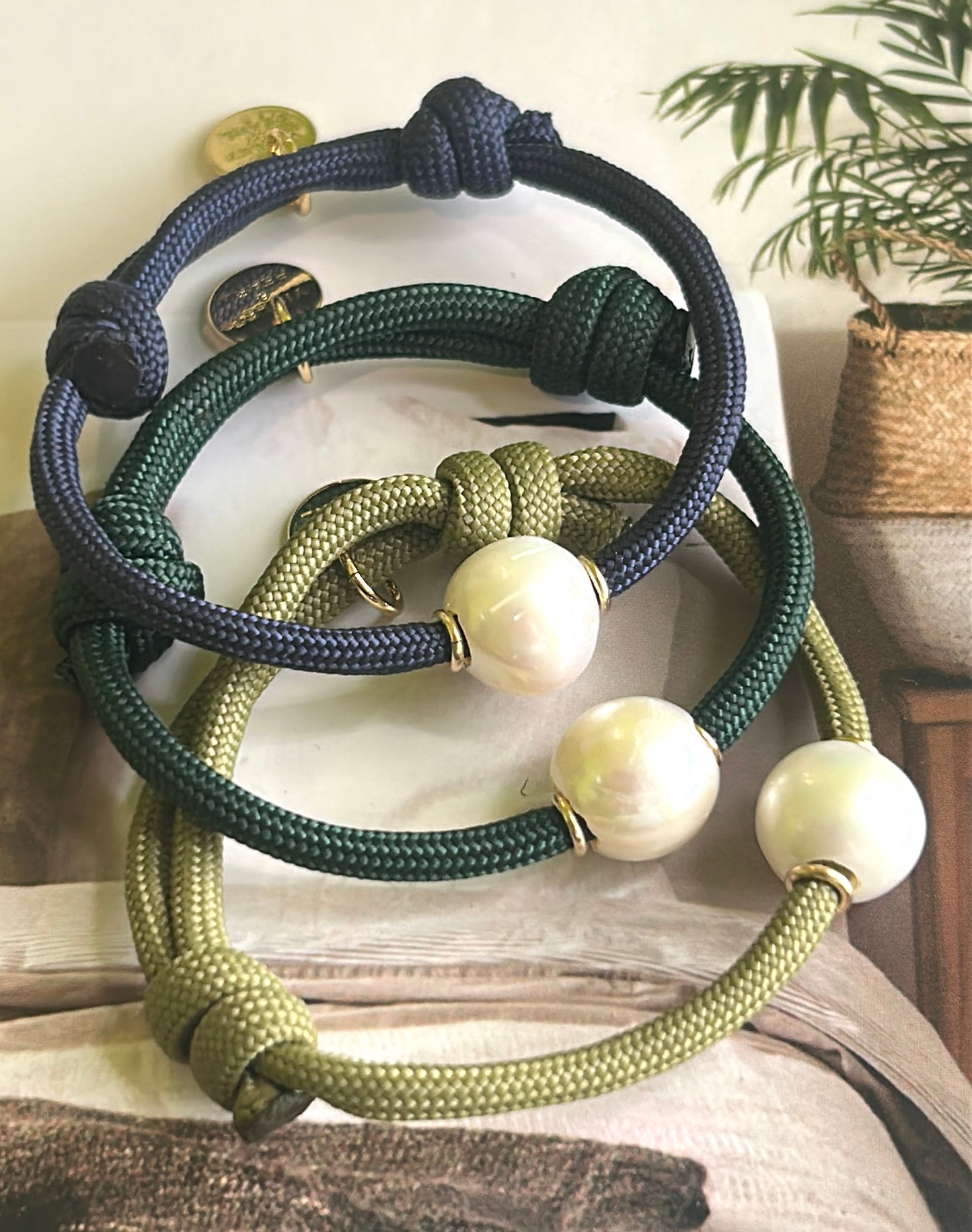 Sporty Pearl Bracelet -Solo- X Large round pearl