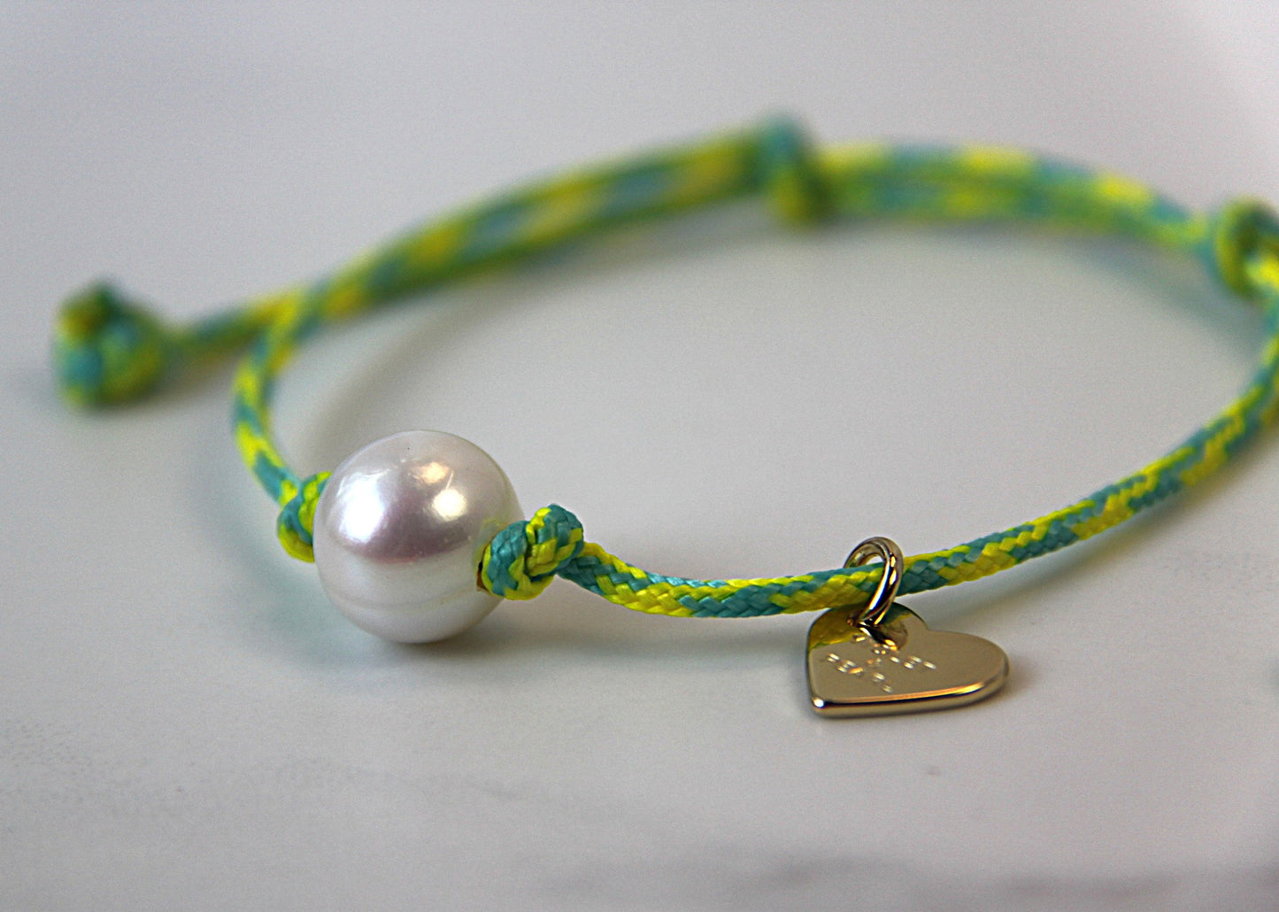 Sporty Pearl Bracelet -Solo- Large round pearl
